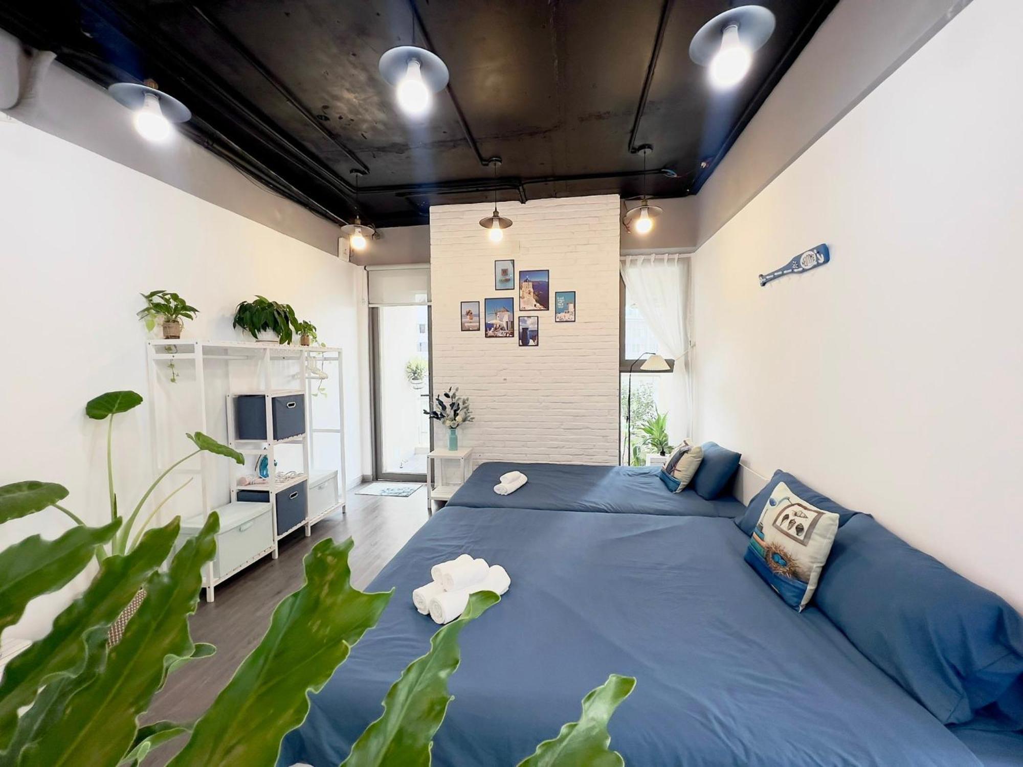Genius Apartment River Gate Center Хошимин Екстериор снимка